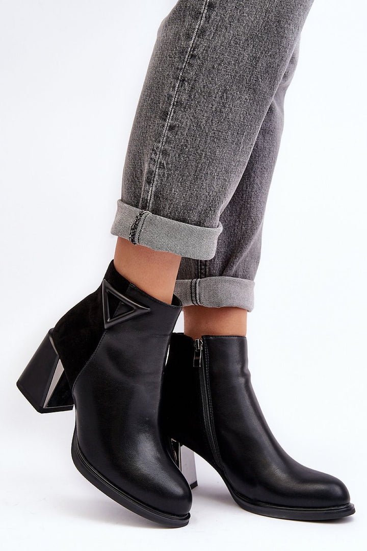 Heel boots Step in style