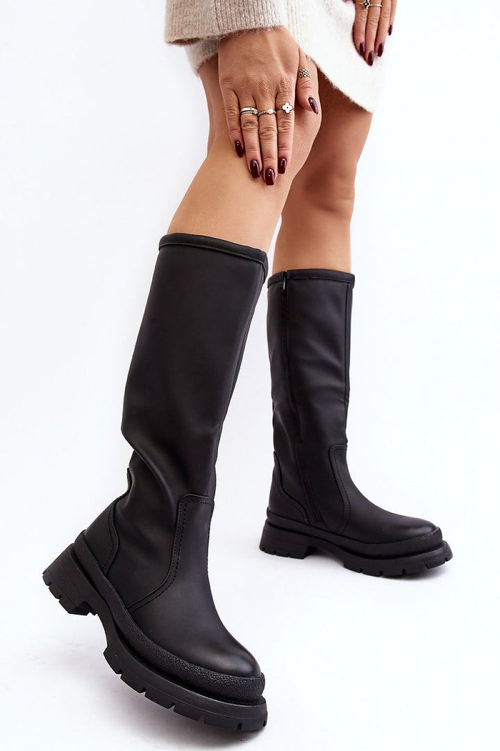 Thigh-Hight Boots Step in style