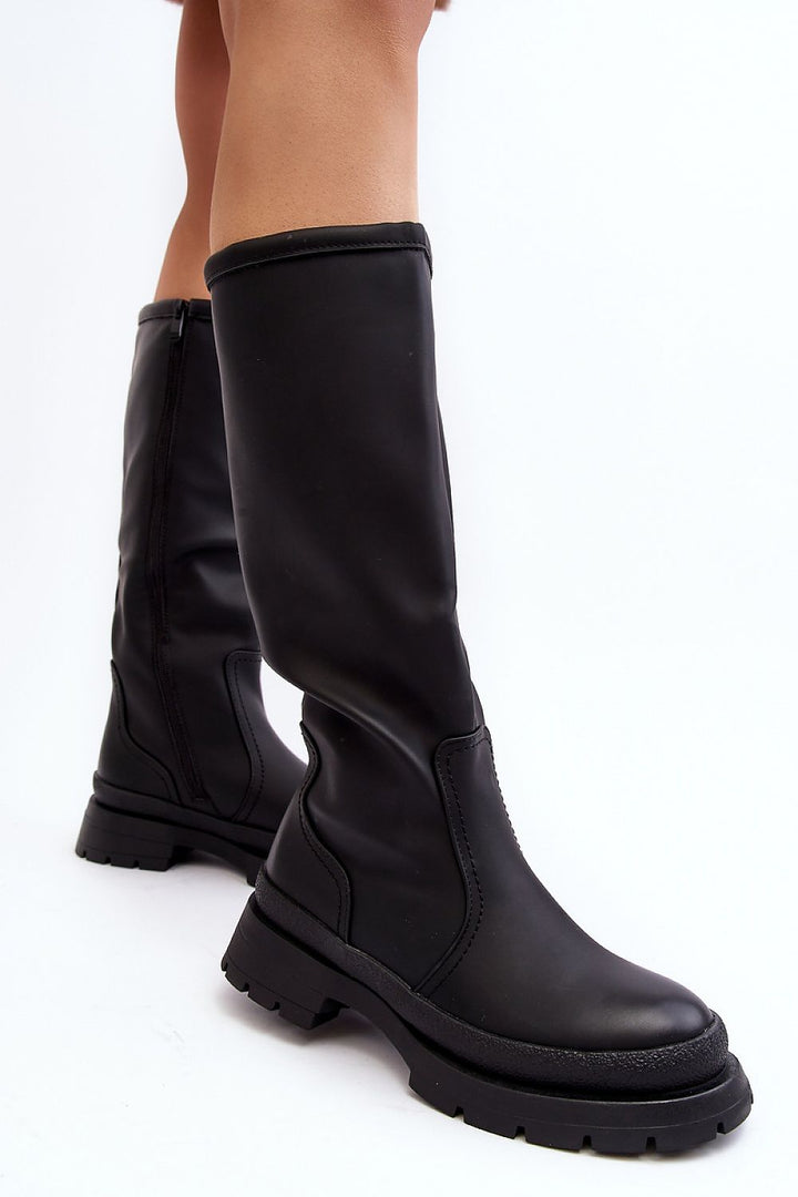 Thigh-Hight Boots Step in style