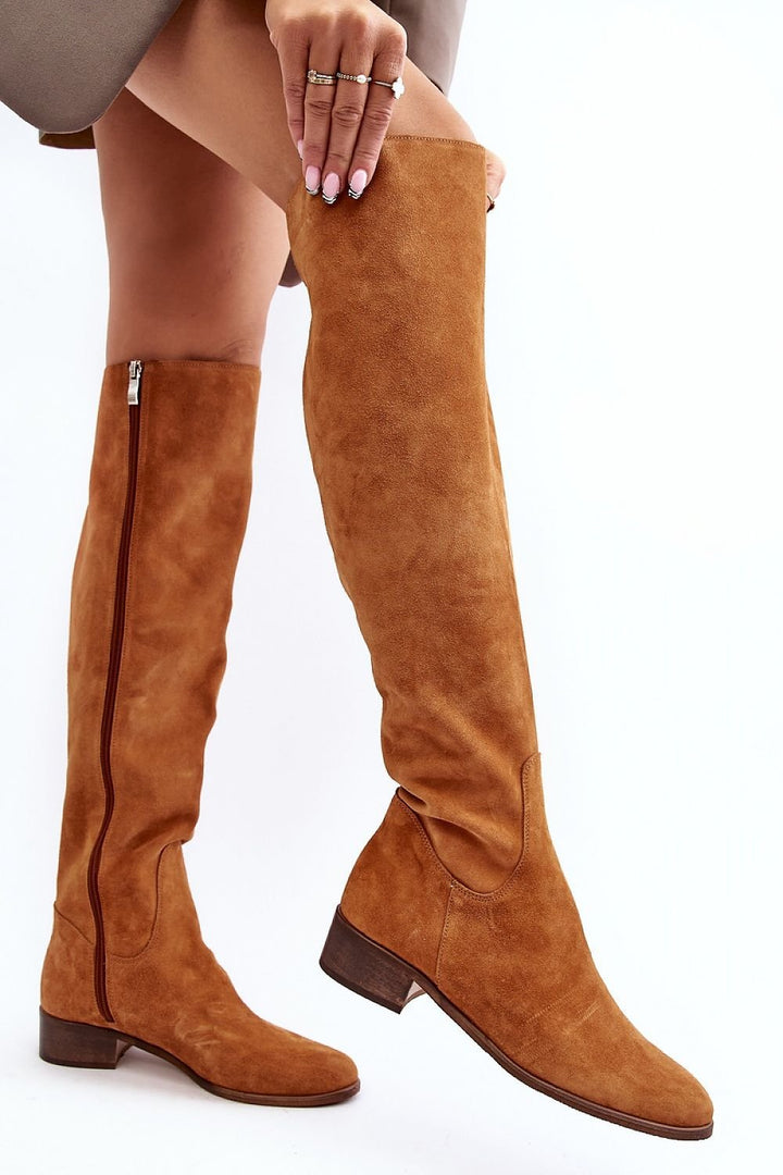 Thigh-Hight Boots Step in style