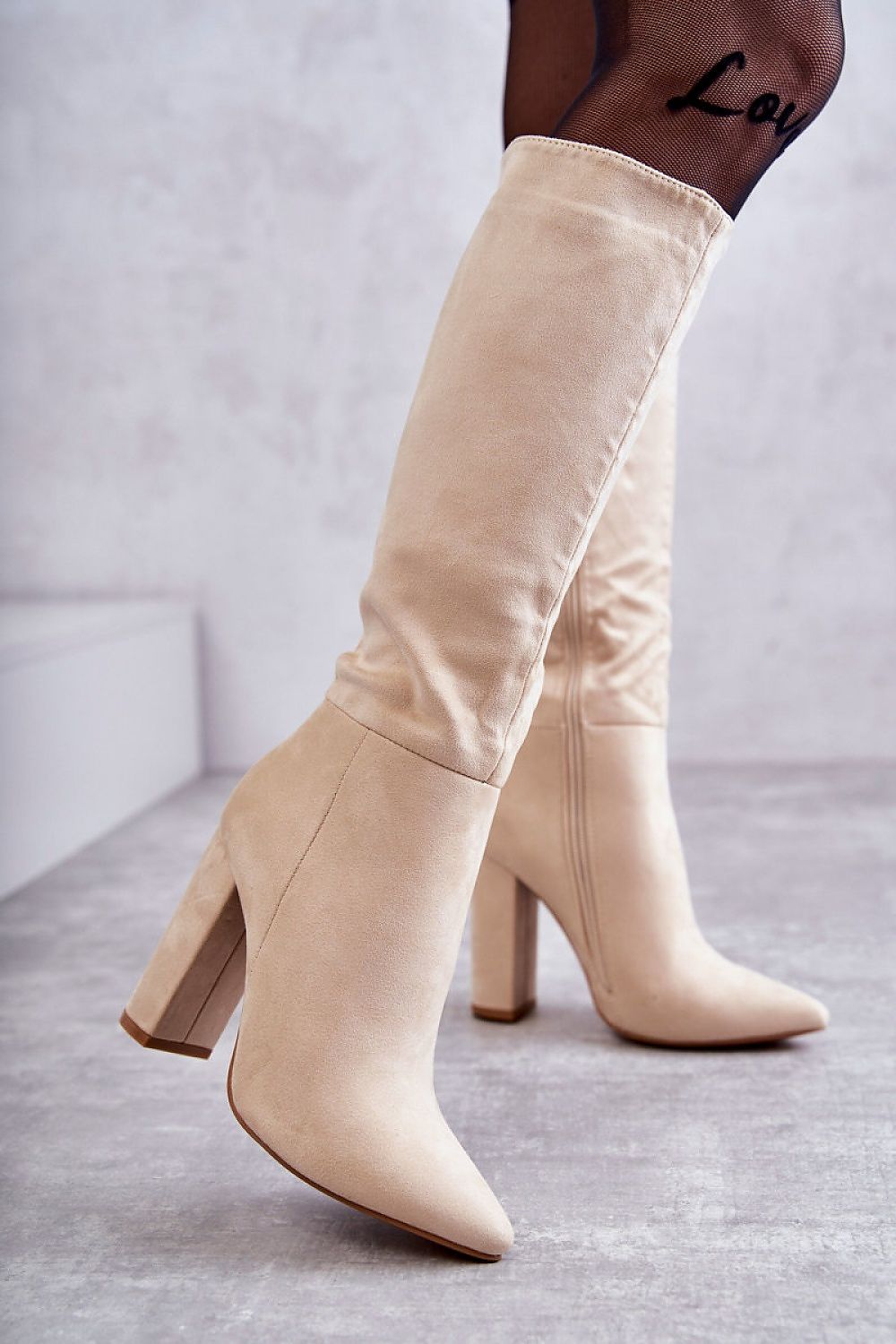 Heel boots Step in style