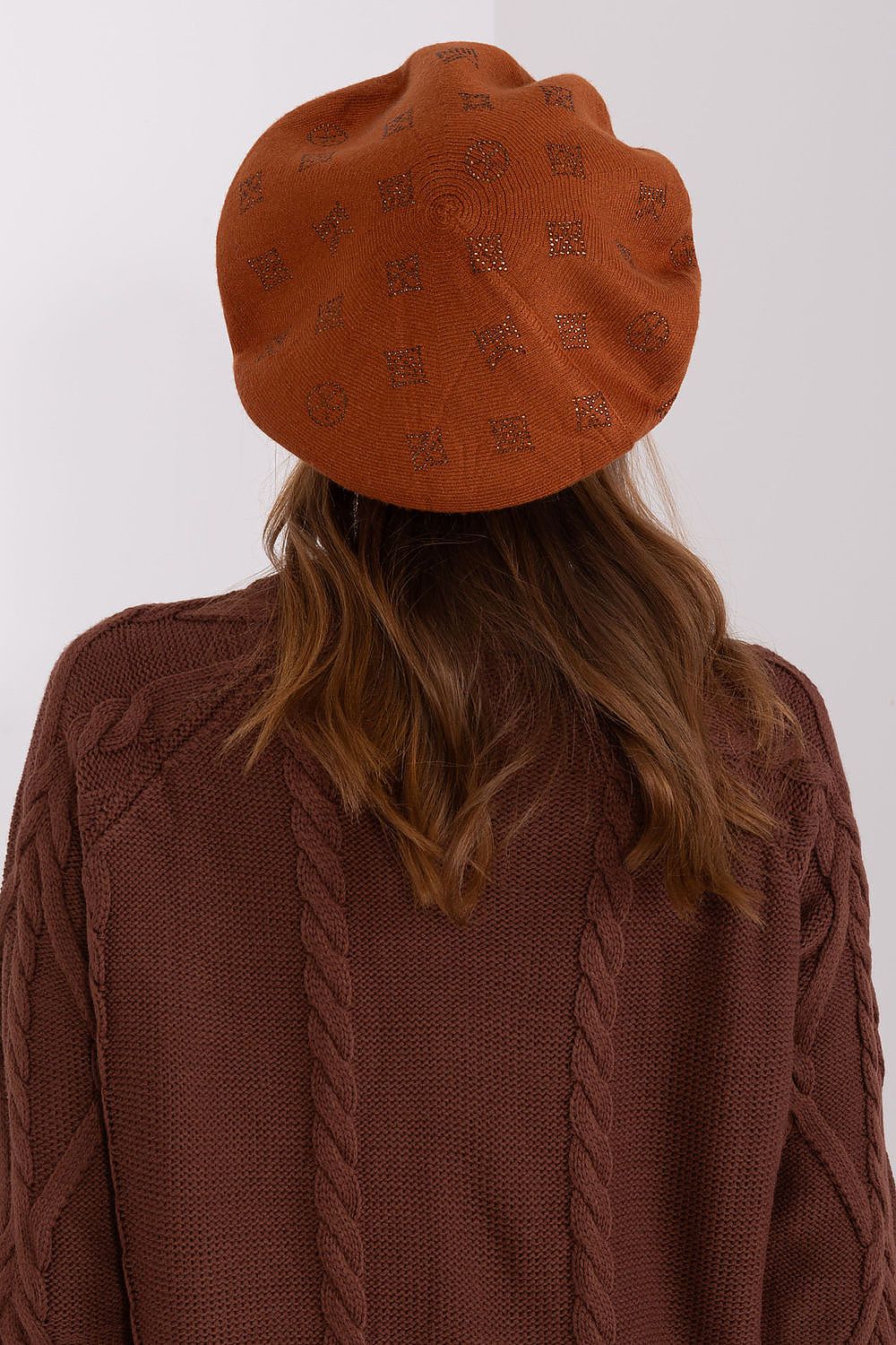 Beret AT