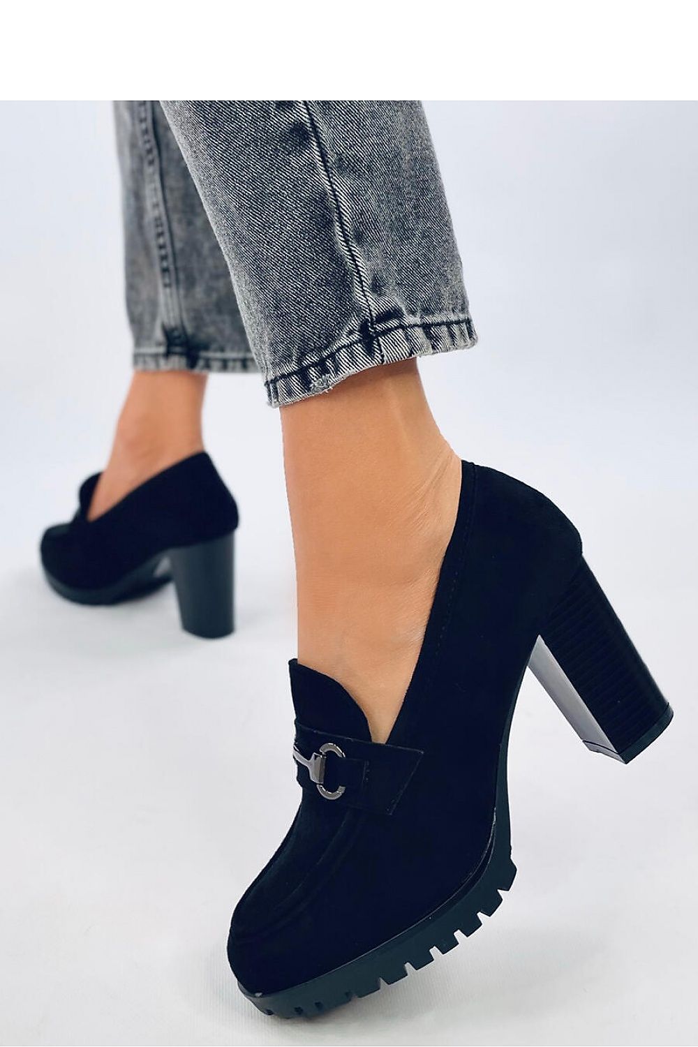 Platform pumps Inello