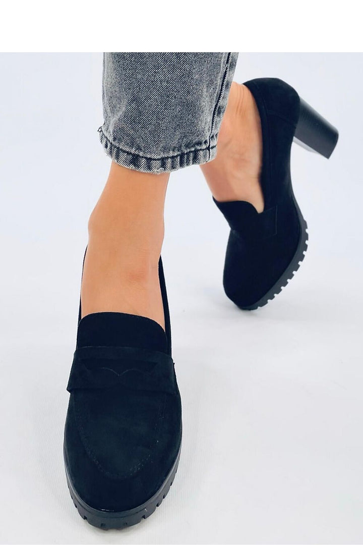 Platform pumps Inello