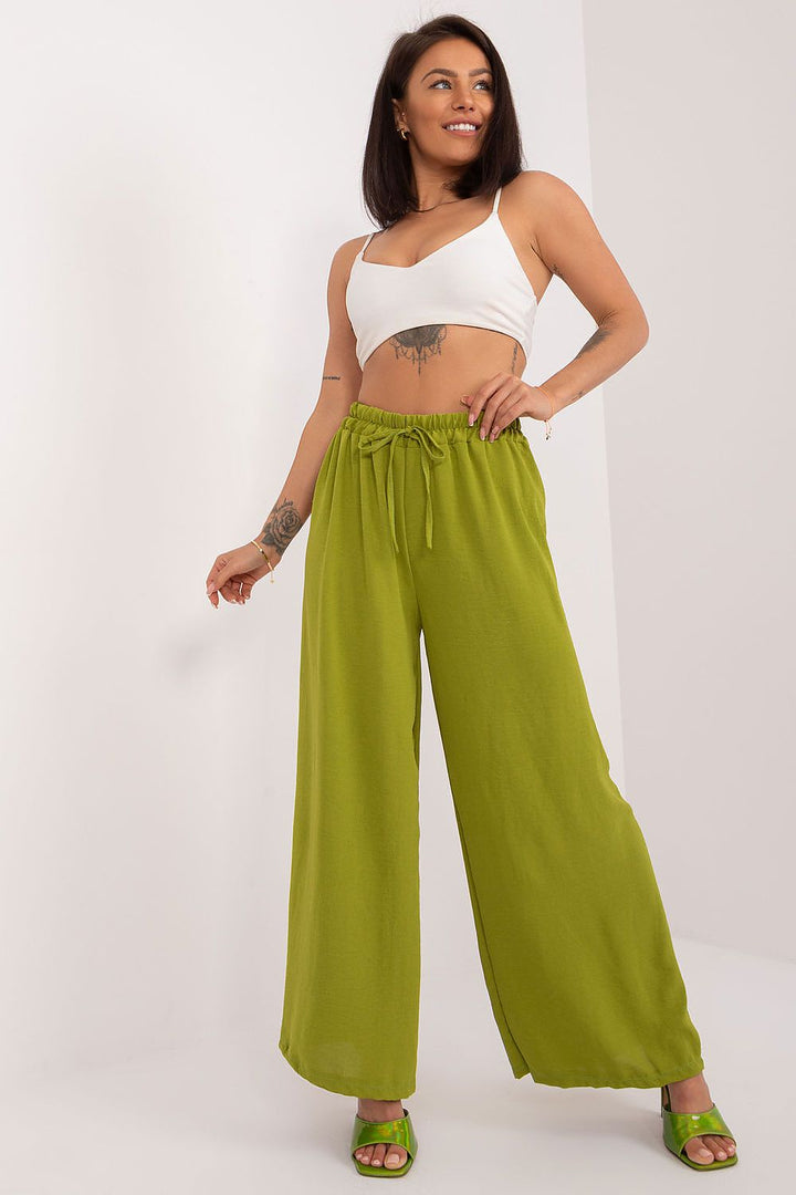 Women trousers Italy Moda