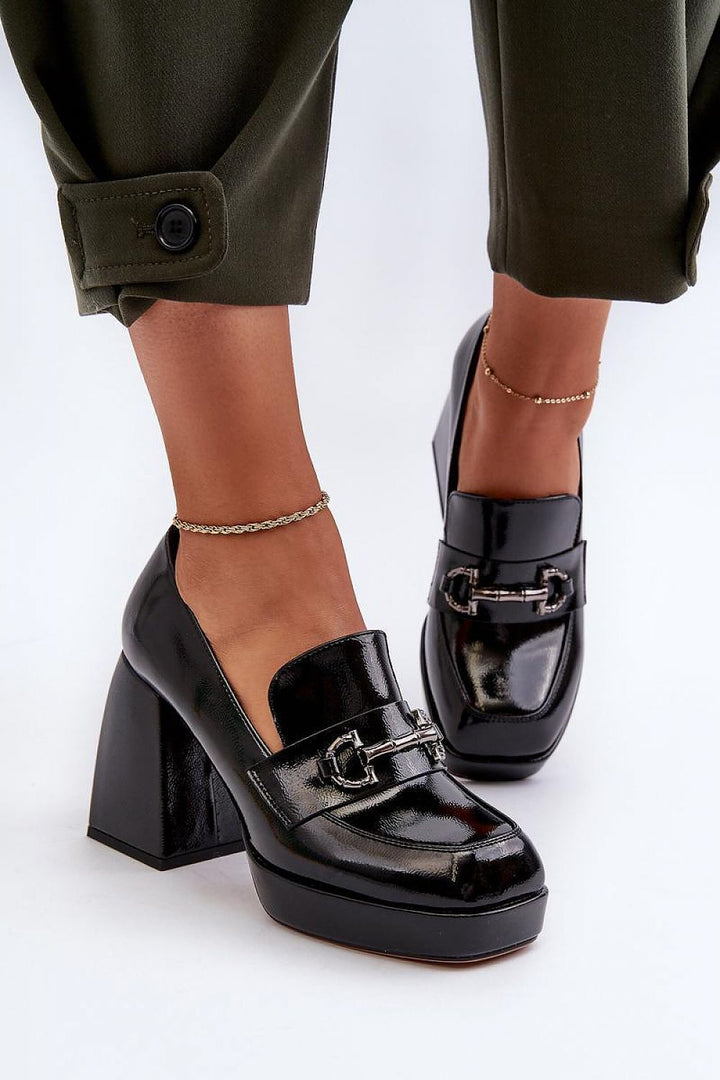 Heeled low shoes Step in style