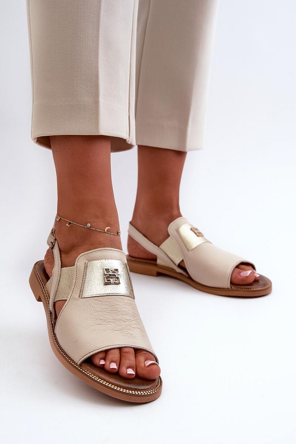 Sandals Step in style