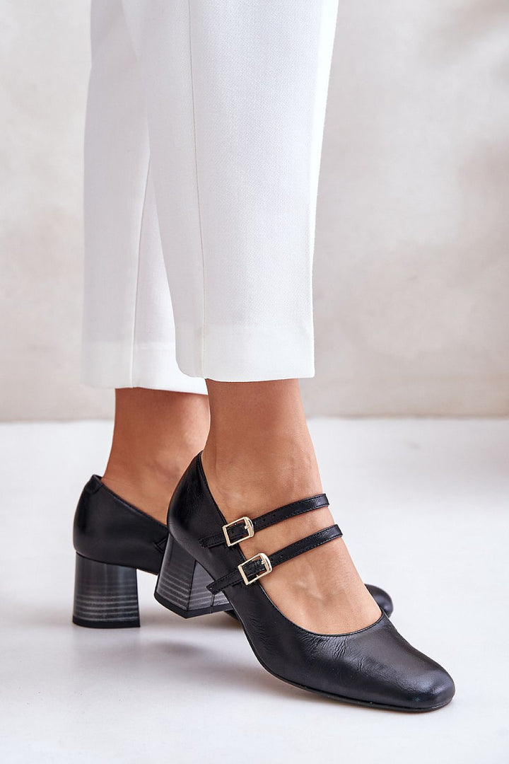 Block heel pumps Step in style