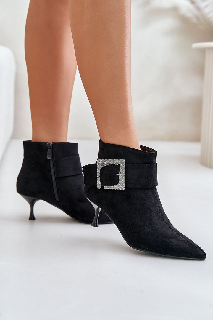 Heel boots Step in style