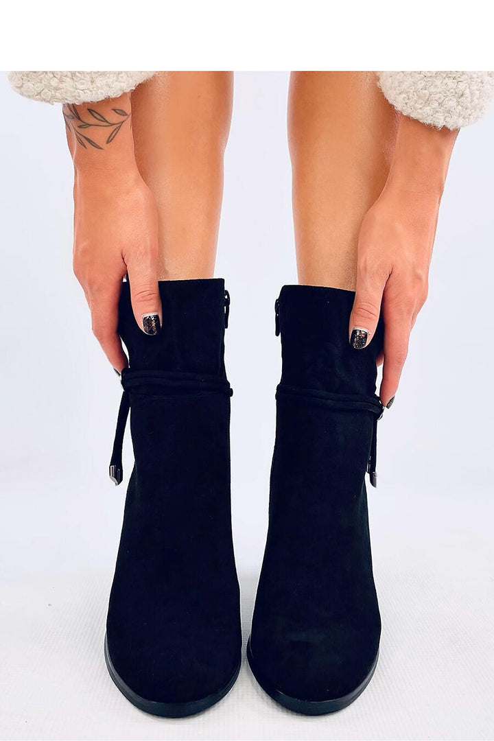 Heel boots Inello