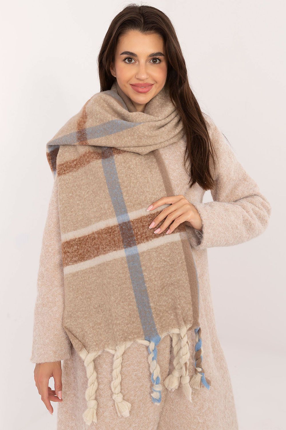 Shawl AT