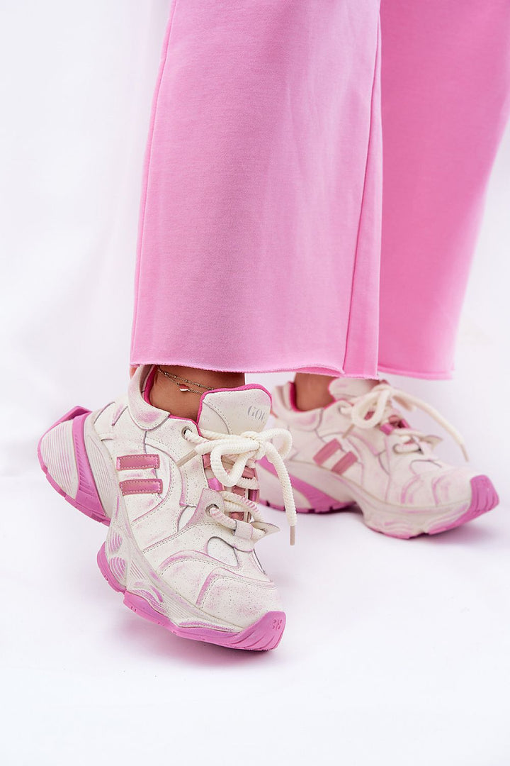  Sport Shoes model 211308 Step in style 