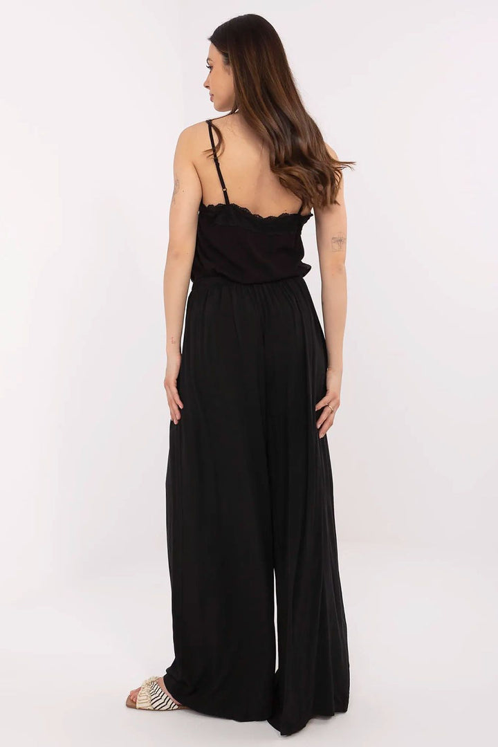  Women trousers model 212285 Italy Moda 