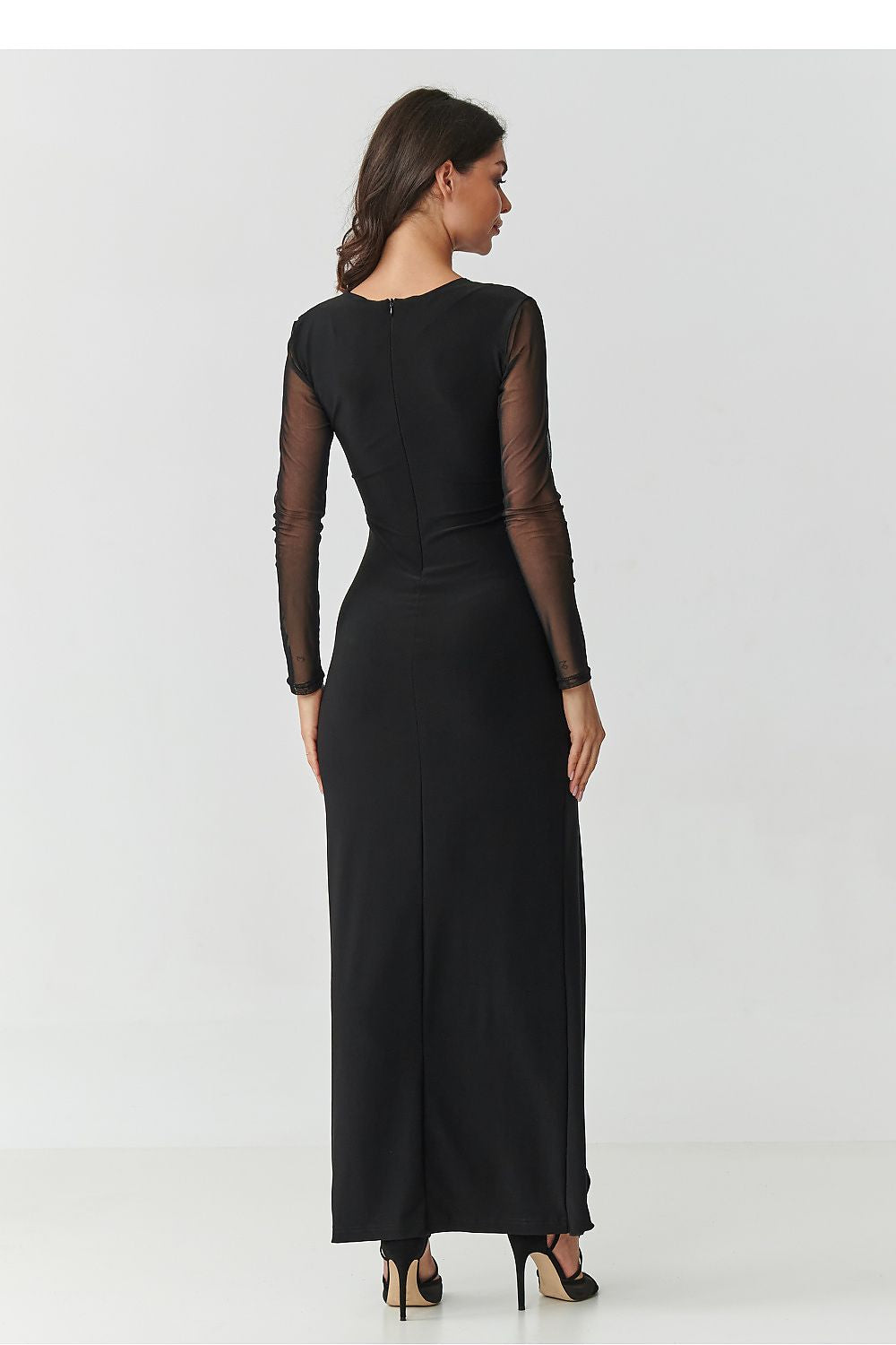  Long dress model 218110 Makadamia 