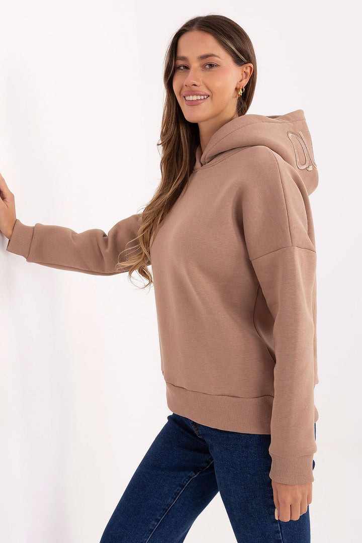  Sweatshirt model 220404 Relevance 