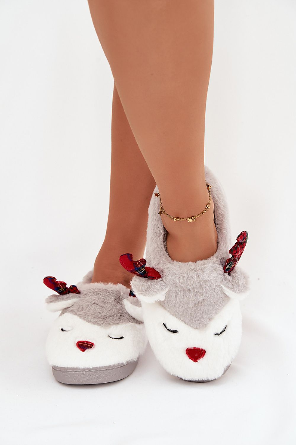  Slippers model 221493 Step in style 