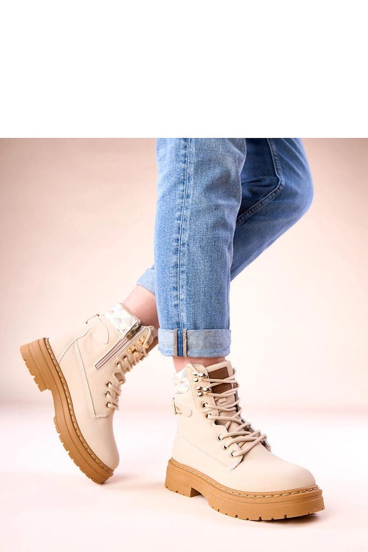  Trapper shoes model 222374 Solea 