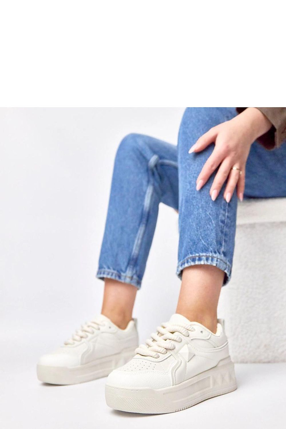  Sport Shoes model 224152 Solea 