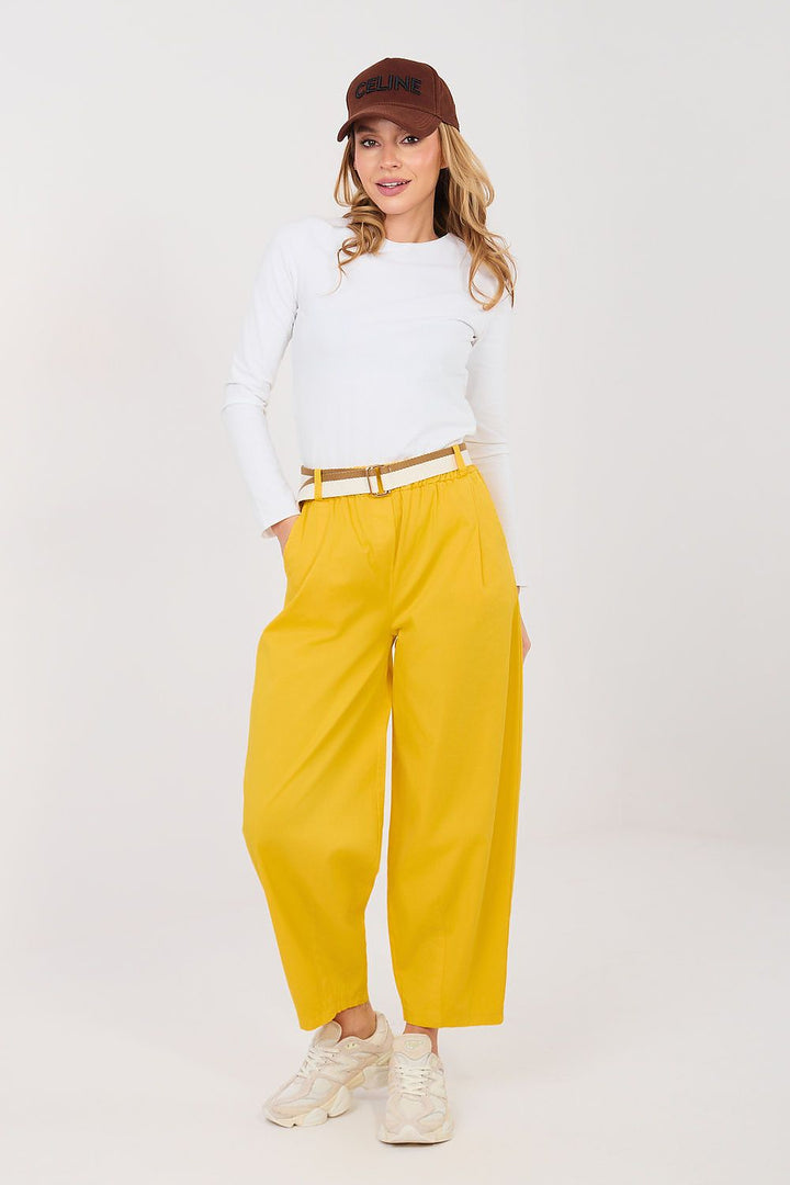  Women trousers model 224180 Italy Moda 