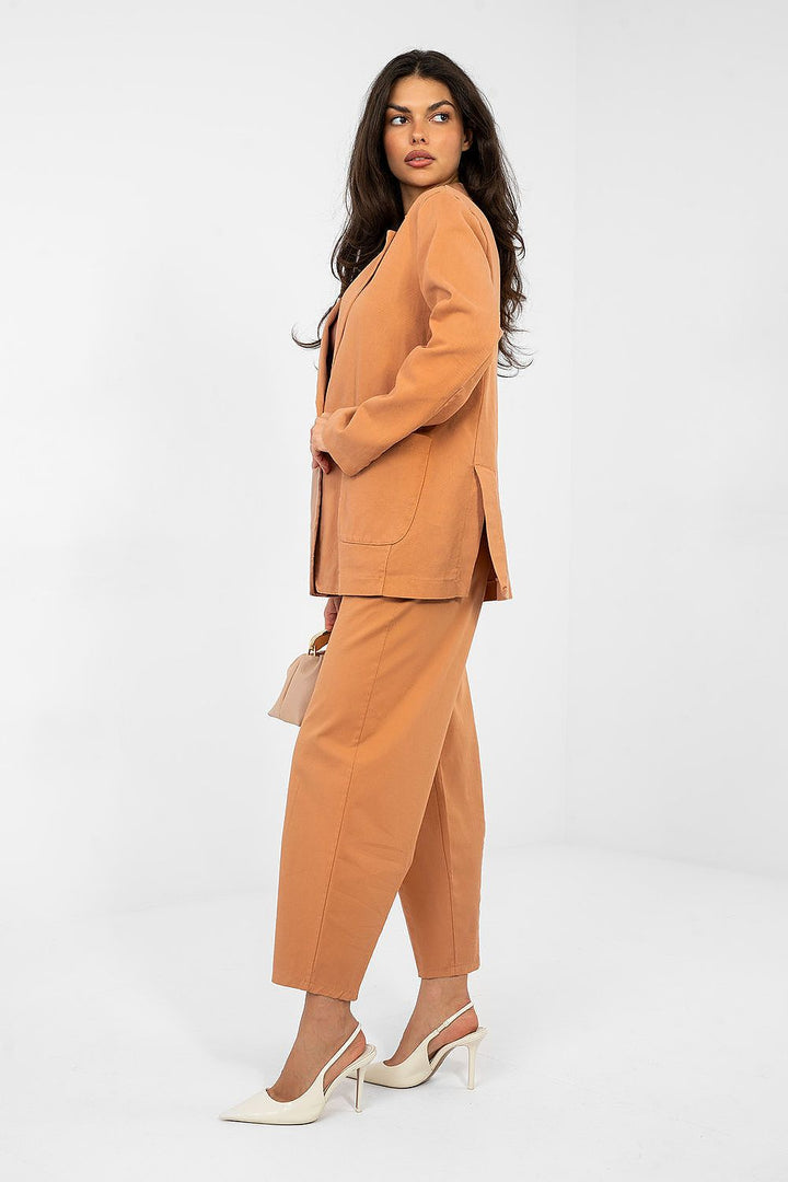  Women trousers model 224187 Italy Moda 