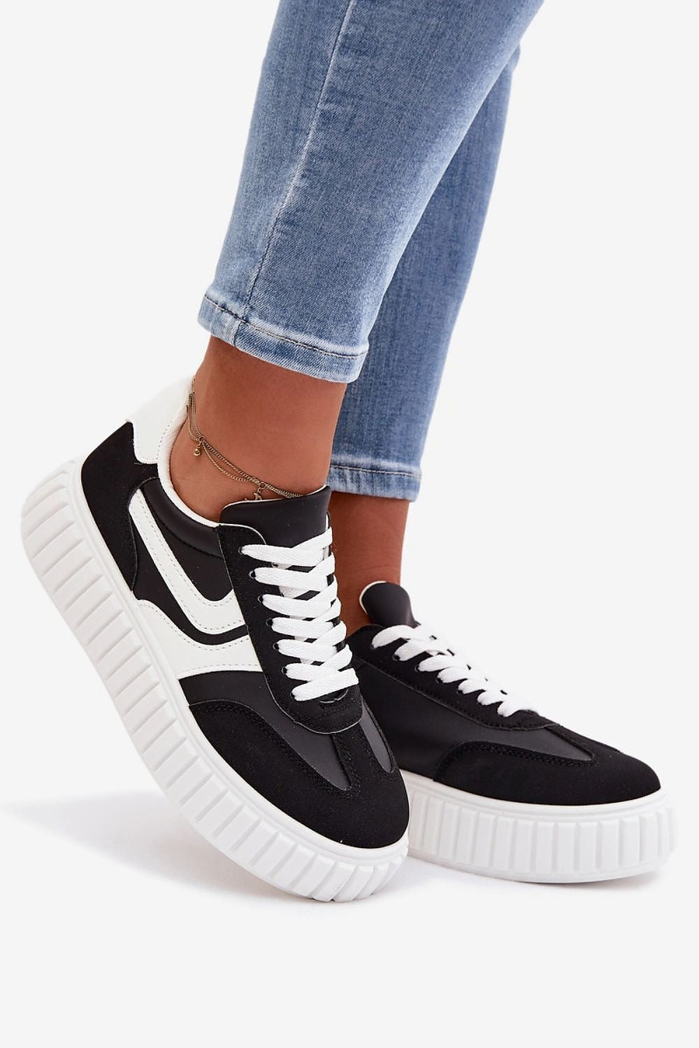  Sport Shoes model 224410 Step in style 