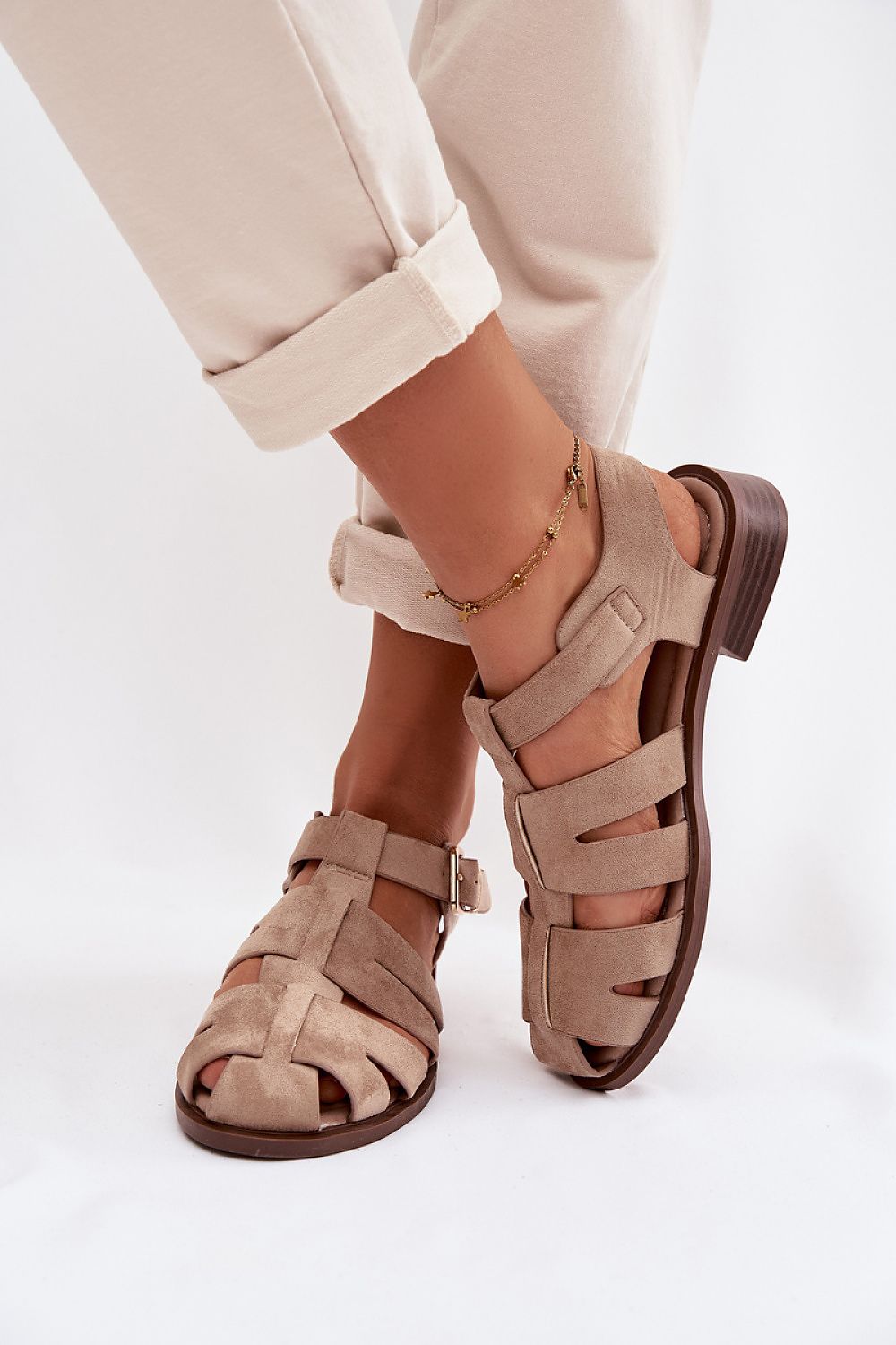 Sandals model 224478 Step in style 