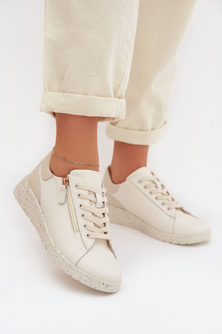  Half shoes model 224708 Step in style 