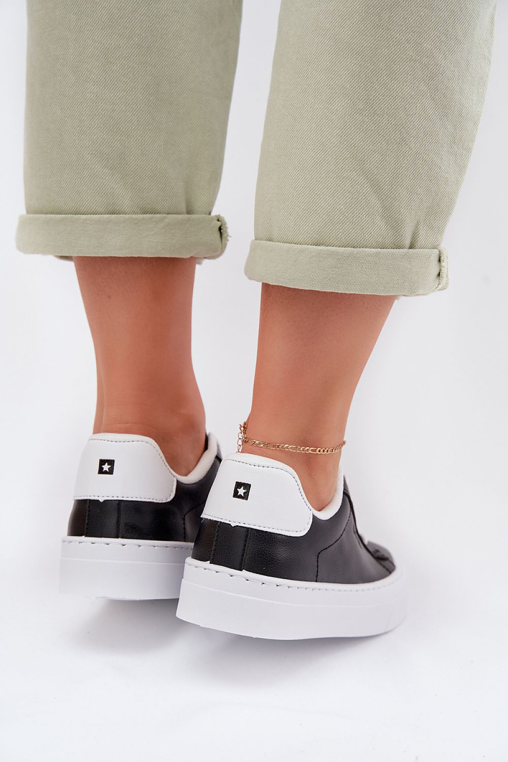  Sport Shoes model 224712 Step in style 