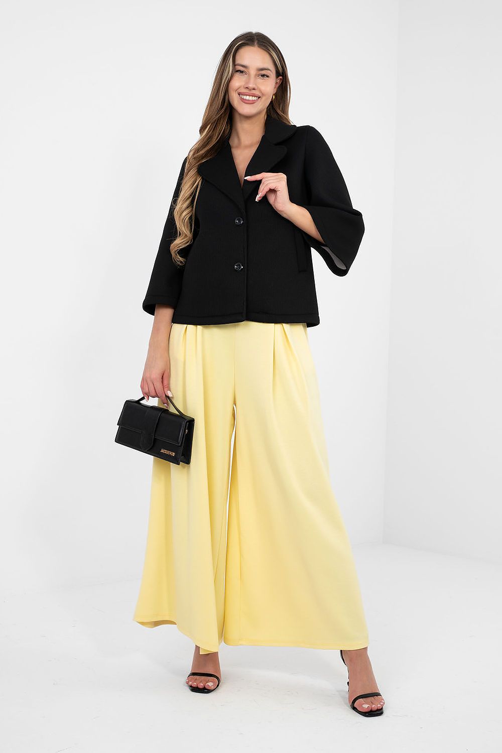  Coat model 224726 Factory Price 