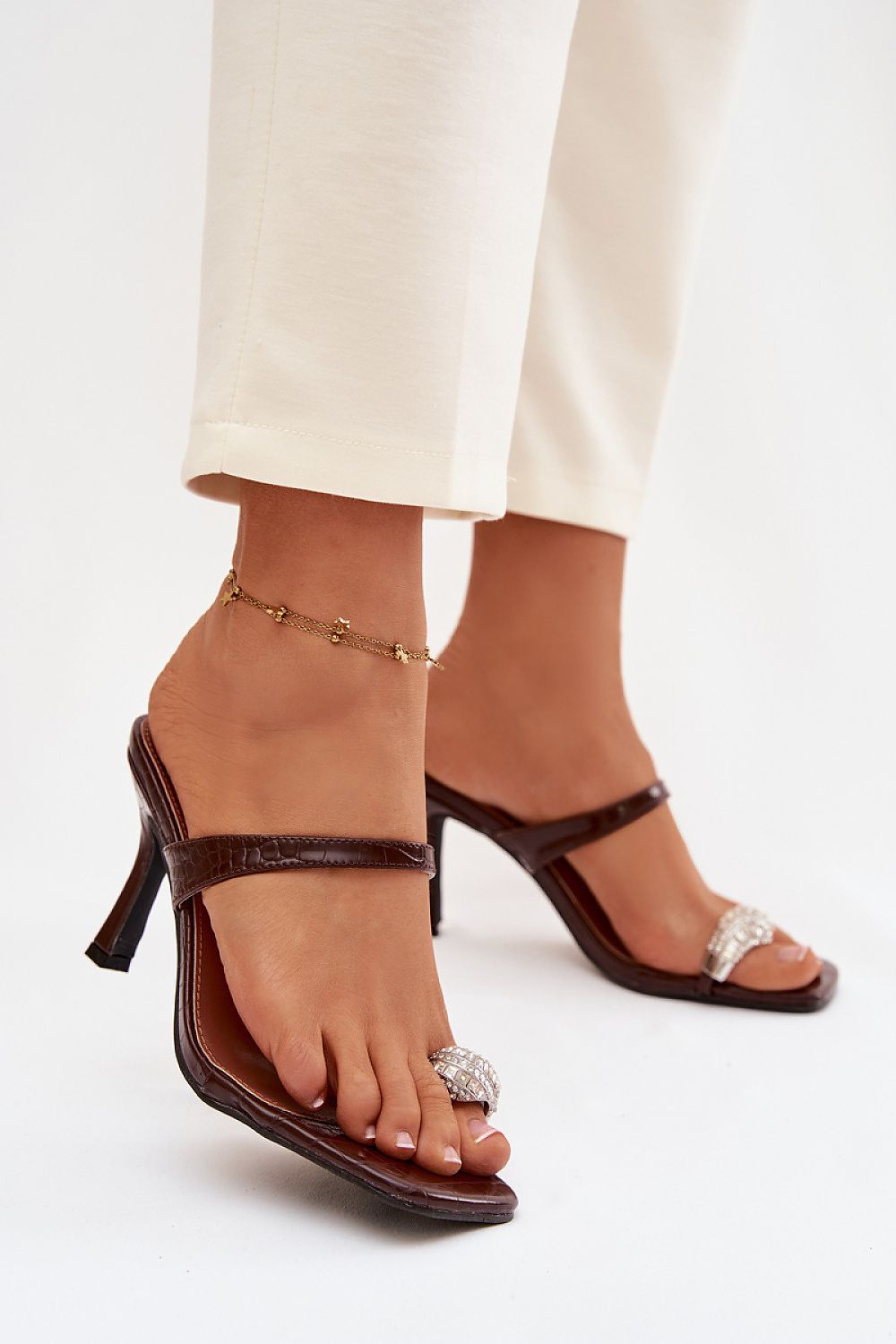  Heeled sandals model 225134 Step in style 
