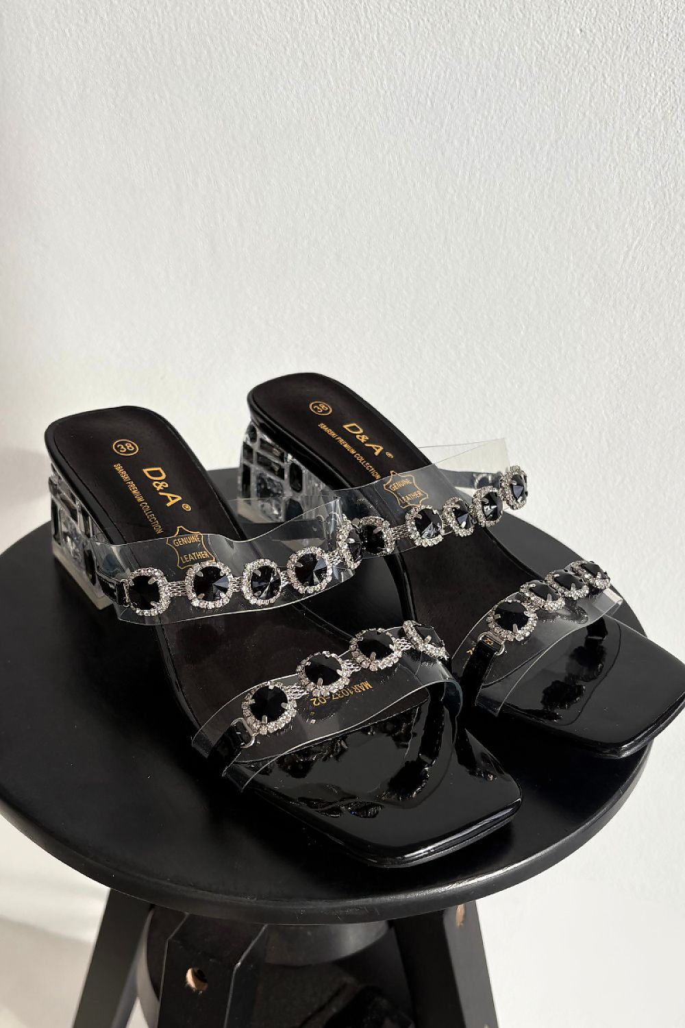  Heeled sandals model 225138 Step in style 