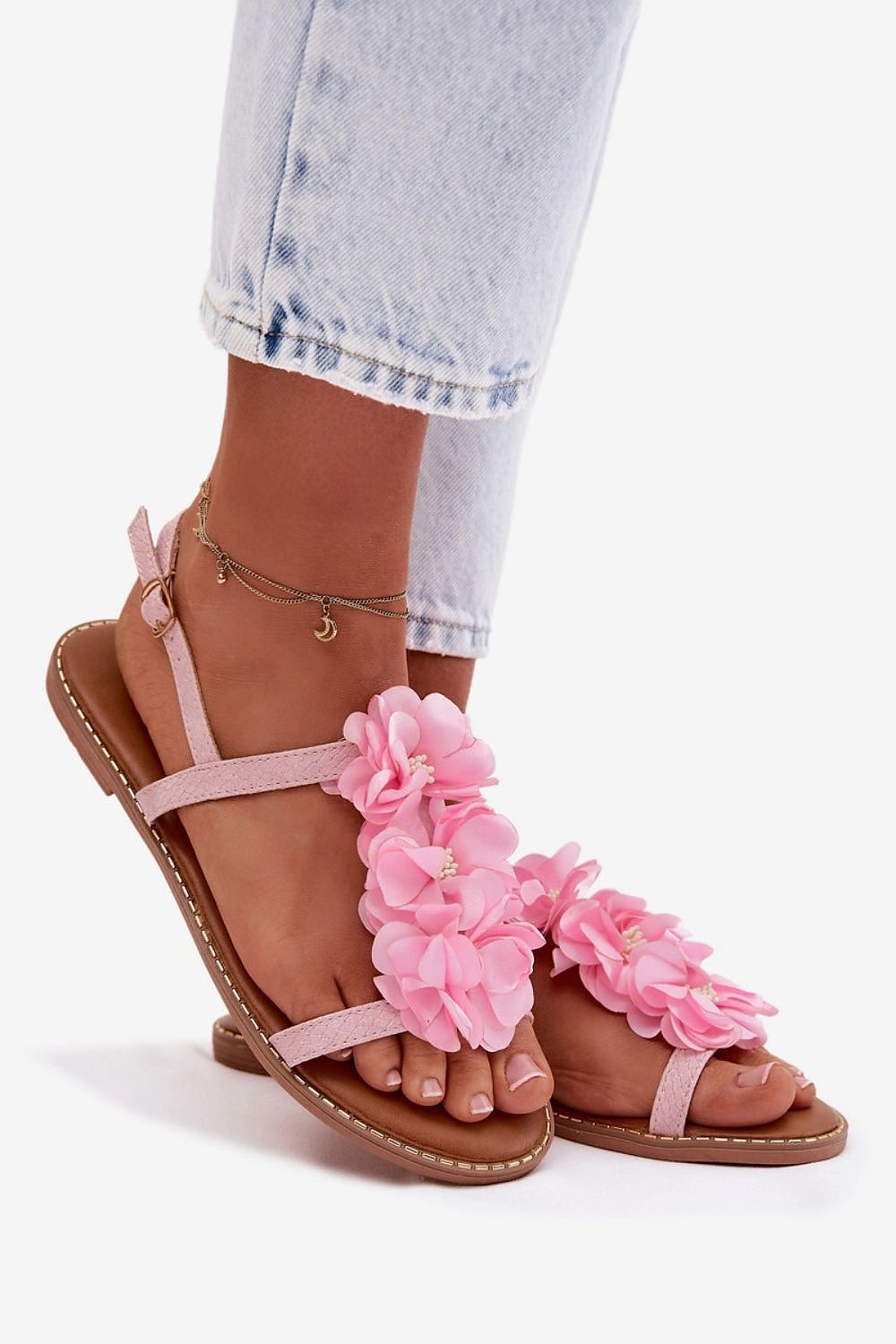  Sandals model 225110 Step in style 