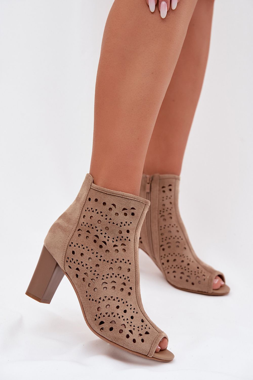  Heel boots model 225197 Step in style 