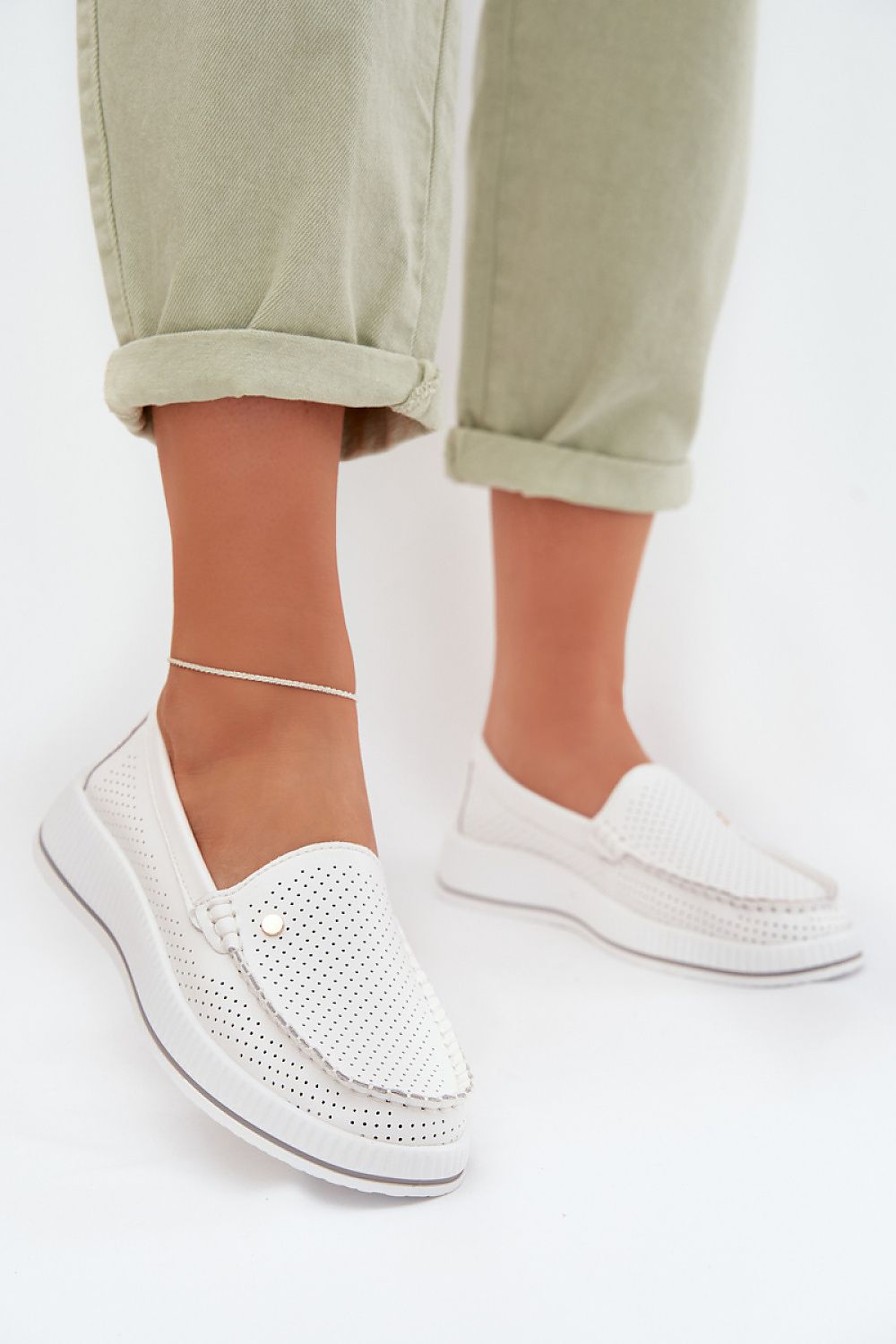  Half shoes model 225231 Step in style 