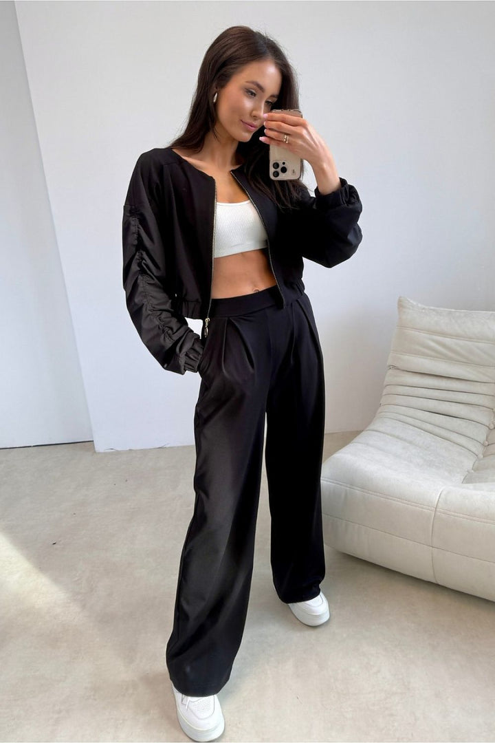  Women trousers model 225271 Roco Fashion 