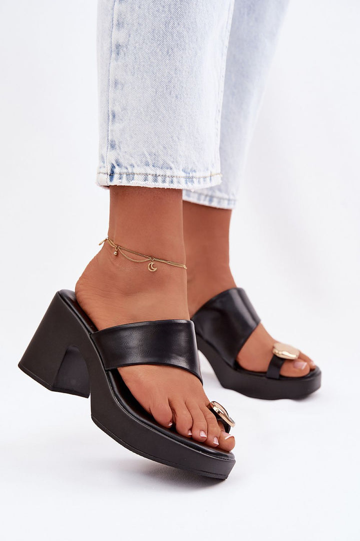  Heeled sandals model 225375 Step in style 