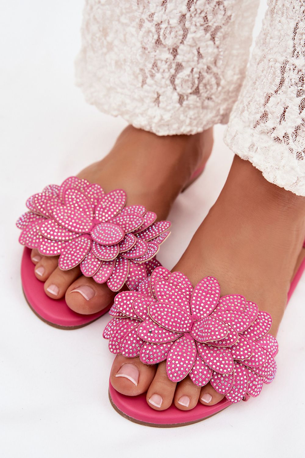  Flip-flops model 225385 Step in style 