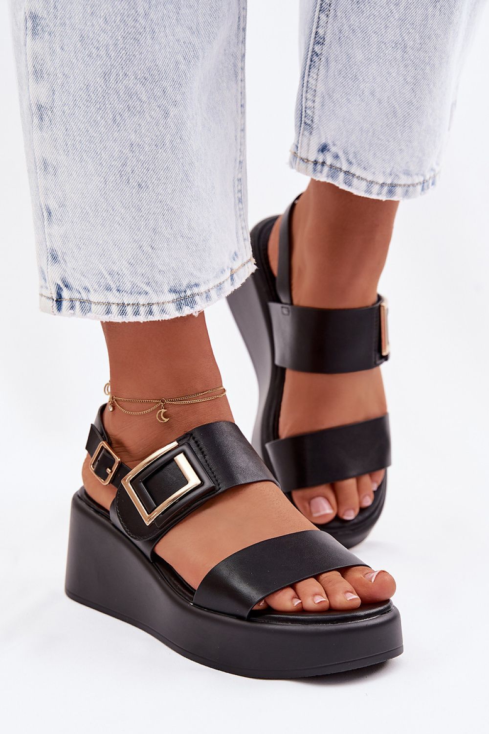  Buskin model 225402 Step in style 