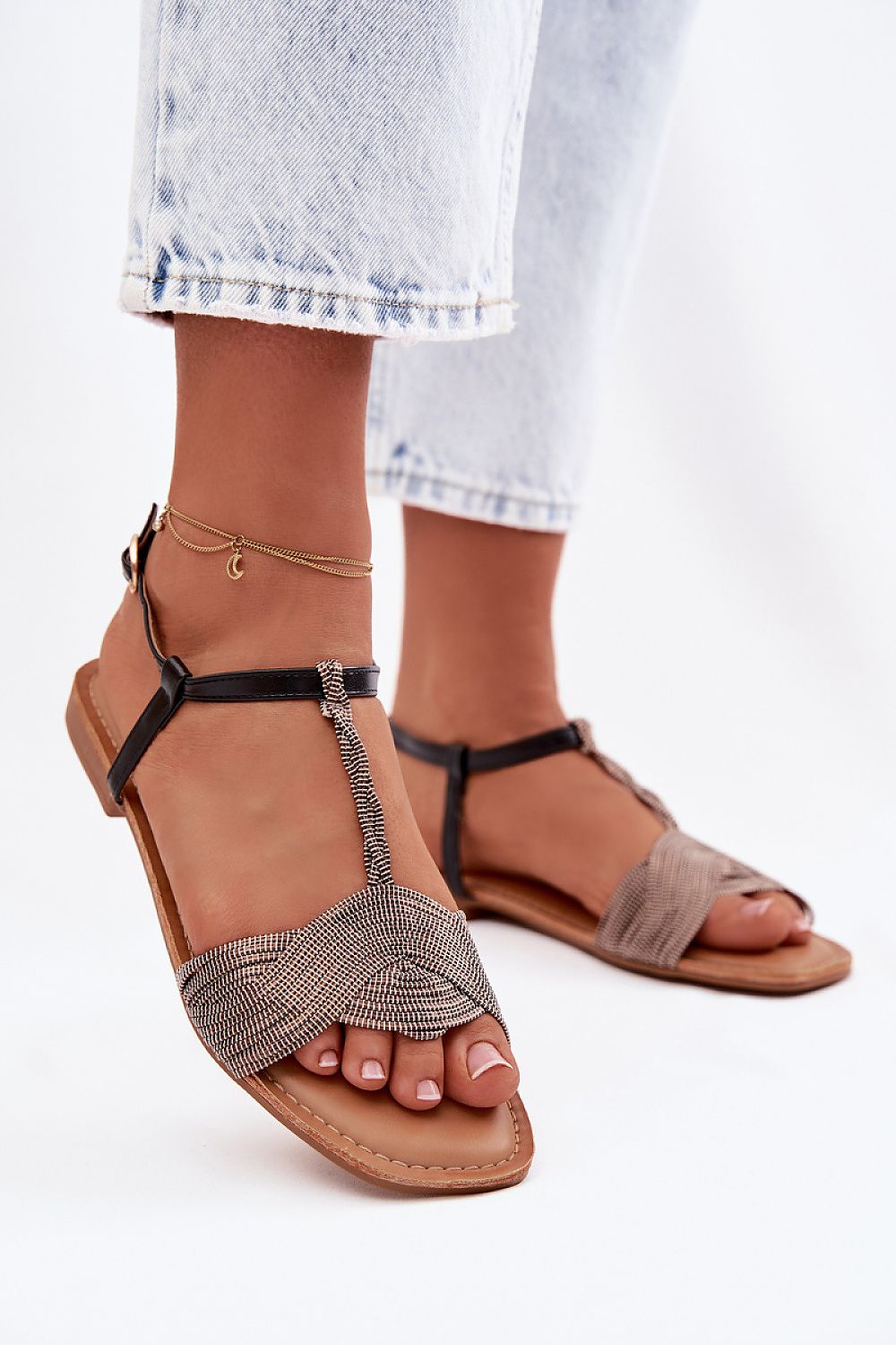  Sandals model 225404 Step in style 