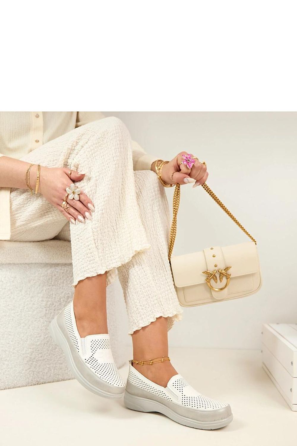  Half shoes model 225600 Solea 