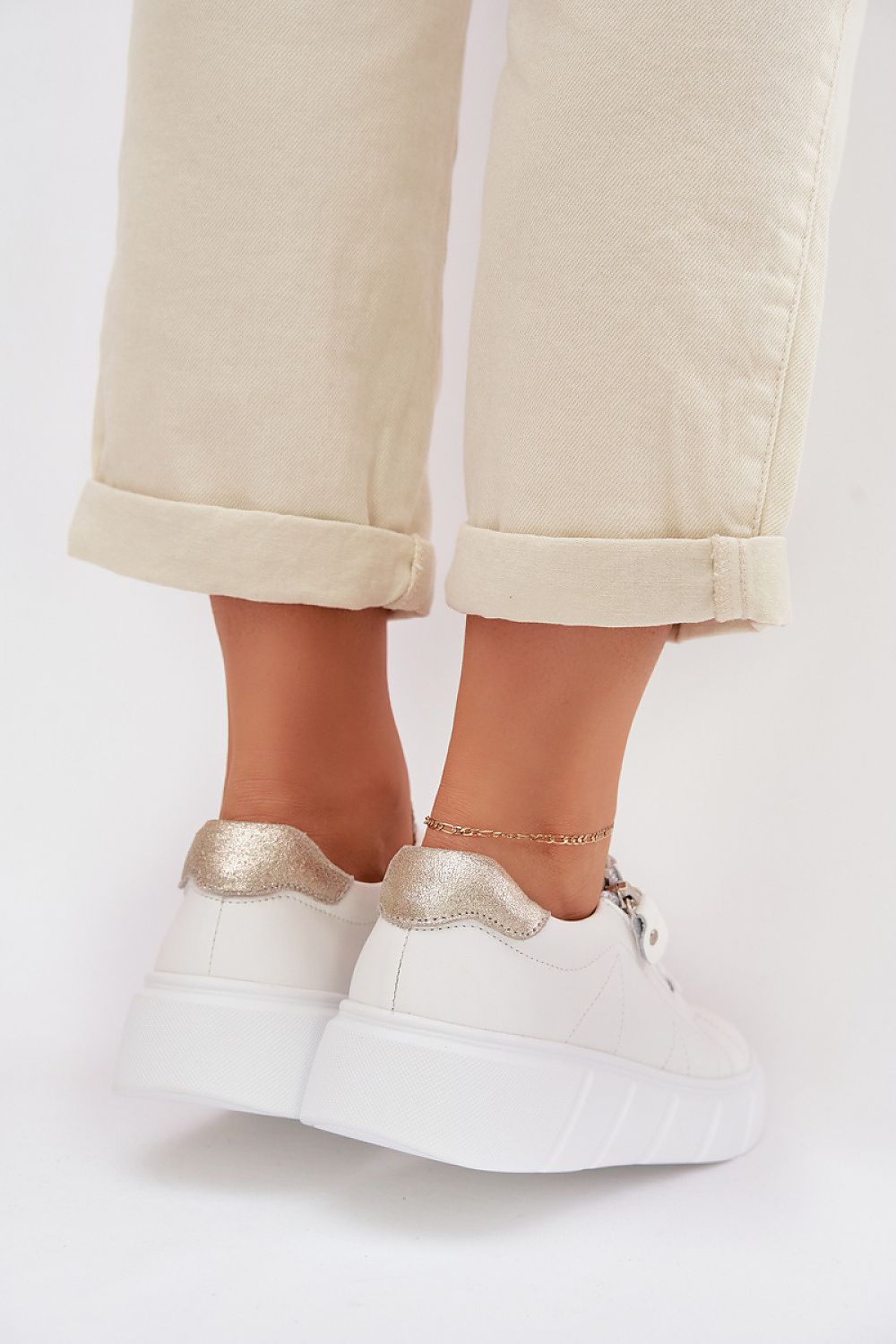  Half shoes model 225618 Step in style 