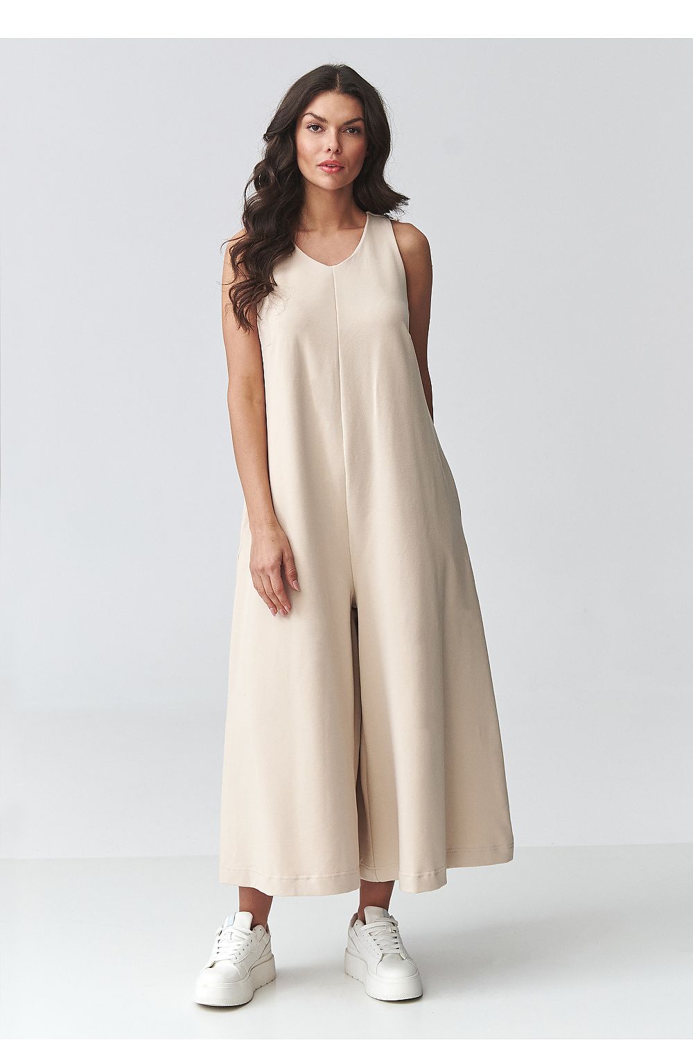  Suit model 225672 Makadamia 