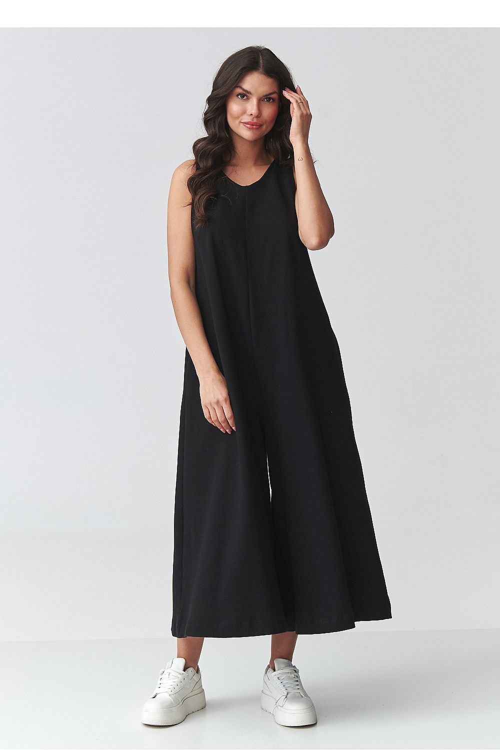  Suit model 225673 Makadamia 