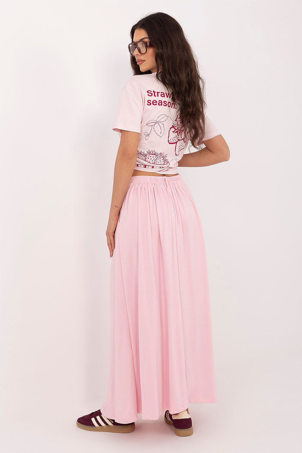  Long skirt model 226151 Relevance 