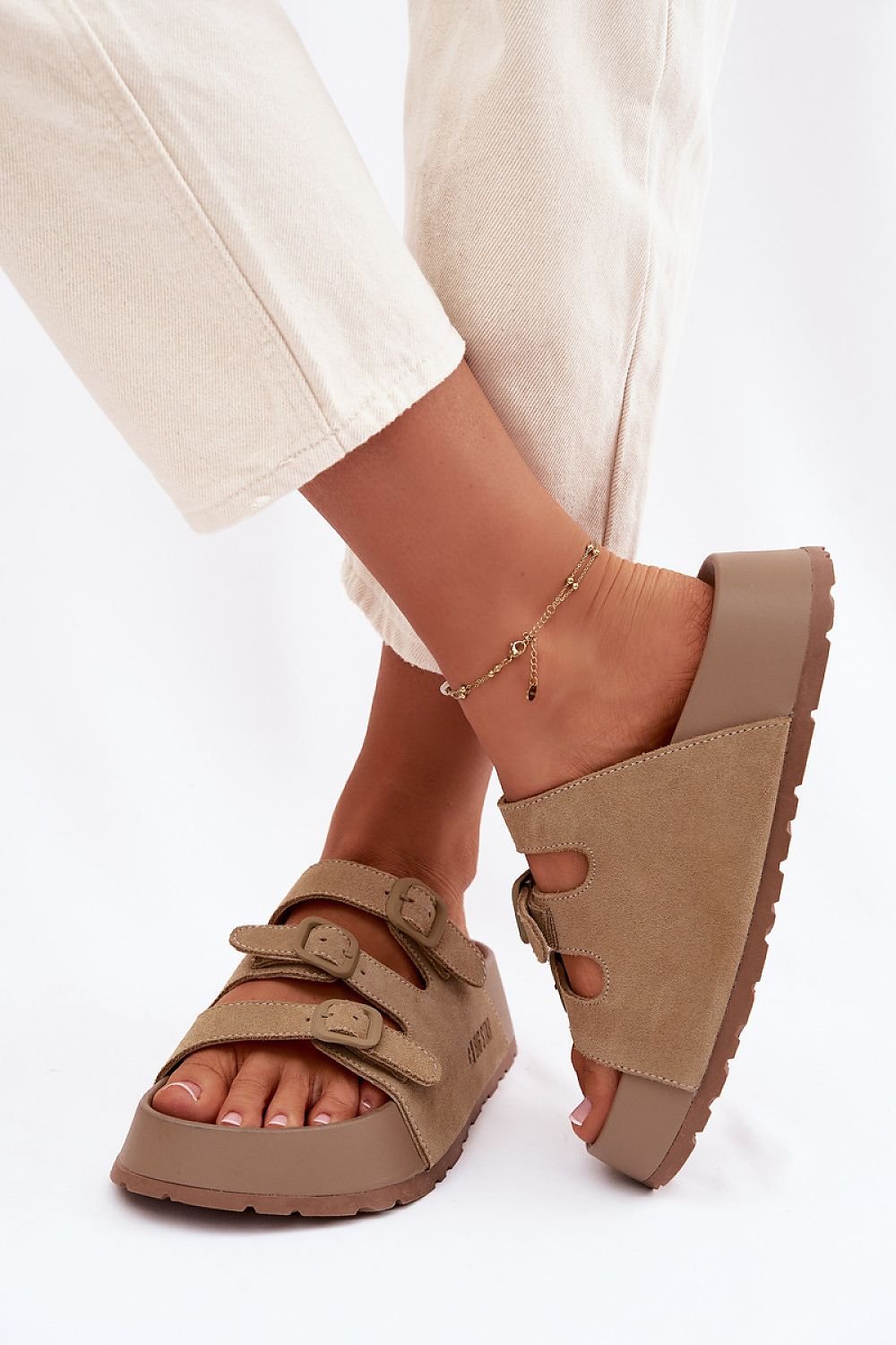  Flip-flops model 226349 Step in style 