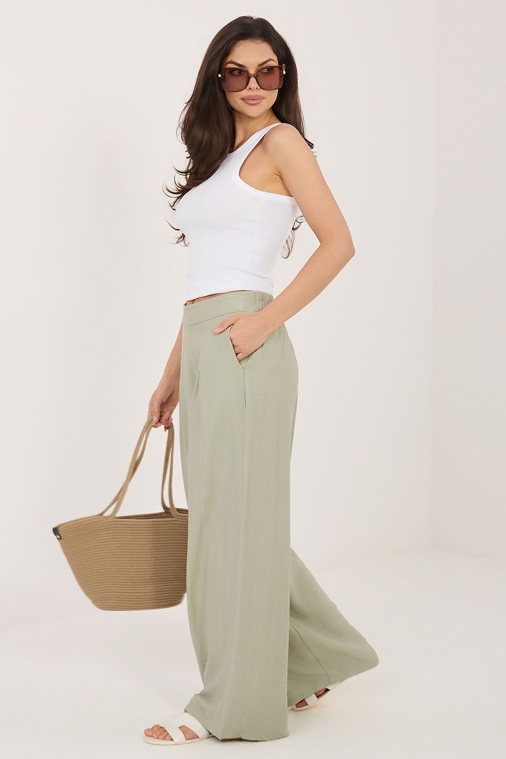 Women trousers model 226387 Sublevel 
