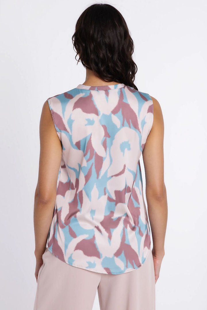  Blouse model 226428 Nife 