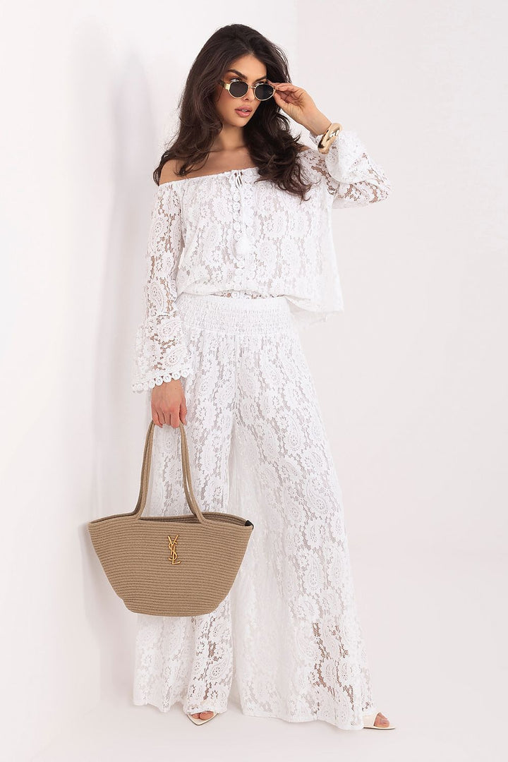  Lace pants model 226611 Italy Moda 