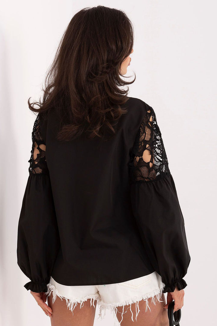  Long sleeve shirt model 227326 Lakerta 
