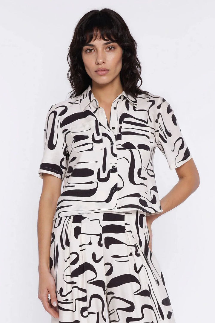 Short sleeve shirt model 228022 Nife 